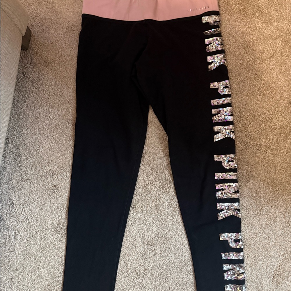 Victoria's Secret Leggings in Black and Pink